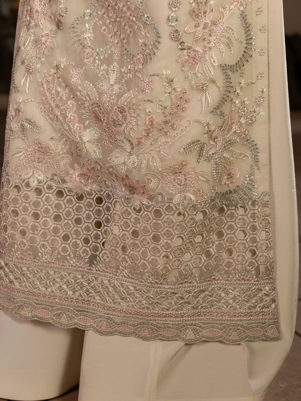 Safa – Ivory Embroidered Chiffon 3 Piece Suit | Formal Wear